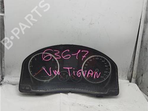 Used Instrument cluster VW TIGUAN (5N_) 2.0 TDI 4motion (140 hp) 28136455