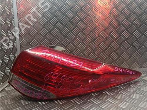 Used Right taillight HYUNDAI i40 I CW (VF) 1.7 CRDi (136 hp) 32431685
