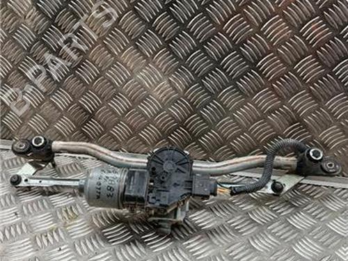 Used Front wiper motor Front wiper motor ALFA ROMEO GIULIETTA (940_) 1.4 TB (940FXB1A, 940FXB11) (170 hp) 33634023 33634023