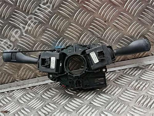 Switch BMW X3 (E83) 2.0 d | BP36958667I30 - Image 2