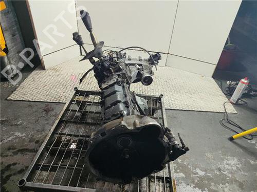 Used Gearbox Gearbox MITSUBISHI PAJERO II (V3_W, V2_W, V4_W, V5_W) 2.5 TD 4WD (V24W) (99 hp) 33478547 33478547