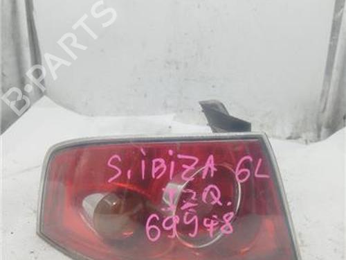 Left taillight SEAT IBIZA III (6L1) 1.2 6L6945095A