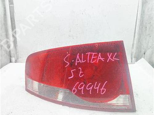 Left taillight SEAT ALTEA XL (5P5, 5P8) 1.6 TDI 5P8945095A