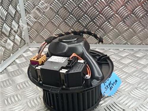 Used Heater blower motor Heater blower motor SEAT ALTEA XL (5P5, 5P8) 1.6 TDI (90 hp) 32431648 32431648