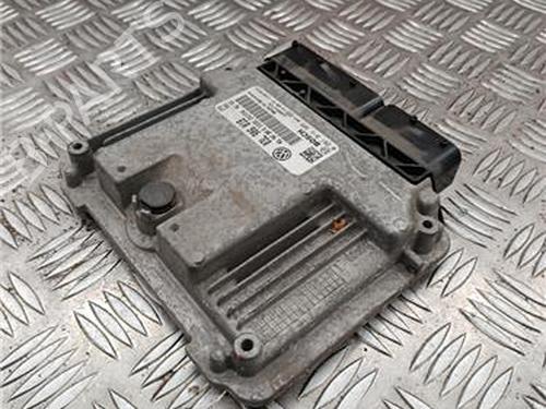 Used Electronic module Electronic module VW GOLF VI (5K1) 2.0 TDI (140 hp) 33948974 33948974