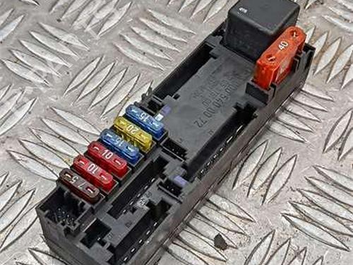 Used Fuse box Fuse box 37433002 37433002