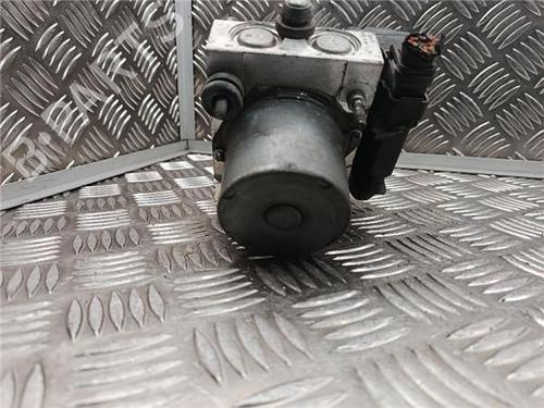 Used ABS pump LAND ROVER RANGE ROVER III (L322) 4.2 4x4 (396 hp) 30767728