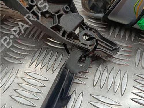 Right headlight PEUGEOT 208 I (CA_, CC_) 1.2 VTI 82 | BP32277015C29