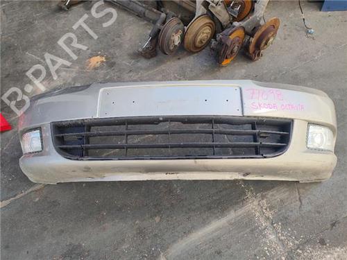 Used Front bumper Front bumper SKODA OCTAVIA II (1Z3) 1.6 TDI (105 hp) 33681577 33681577