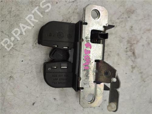 Used Tailgate lock Tailgate lock 18007042 18007042