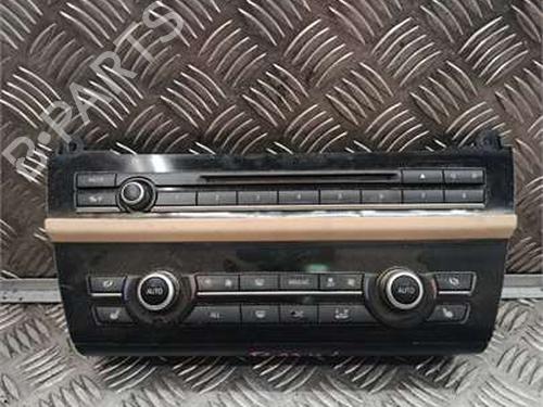 Używane Panel klimatyzacji / ogrzewania Panel klimatyzacji / ogrzewania BMW 5 (F10) 520 d (184 hp) 37624829 37624829