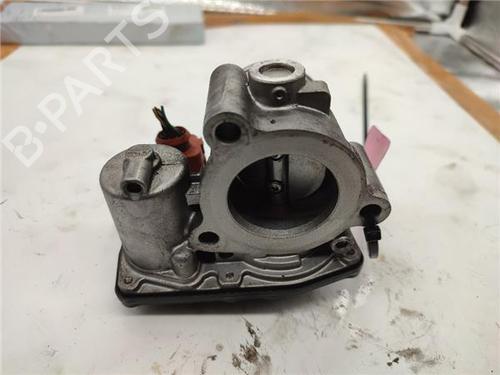 Used Throttle body FORD FOCUS III 1.0 EcoBoost (125 hp) 30164435