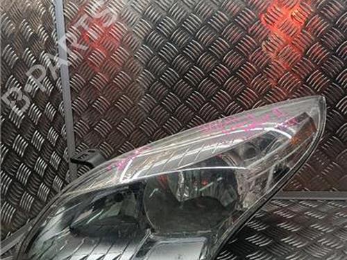 Lyskaster venstre RENAULT MEGANE III Hatchback (BZ0/1_, B3_) 1.9 dCi (BZ0N, BZ0J) (131 hp) 31274718