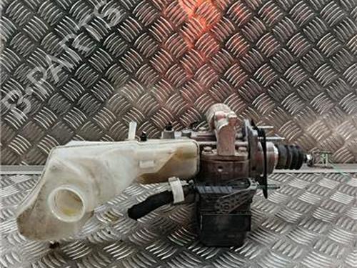 Used ABS pump ABS pump TOYOTA COROLLA Hatchback (_E21_, _EA1_, _EH1_) 1.8 Hybrid (ZWE211, ZWE219) (122 hp) 33634014 33634014