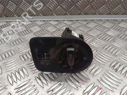 Forlygtekontakt Forlygtekontakt SEAT IBIZA IV (6J5, 6P1) 1.6 TDI (90 hp) 39660753 39660753