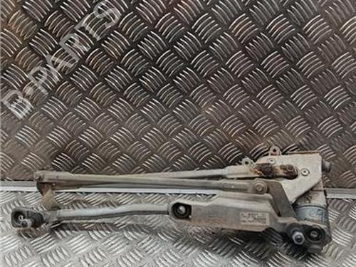 Used Front wiper motor Front wiper motor FORD FIESTA VI (CB1, CCN) 1.0 EcoBoost (100 hp) 33279546 33279546