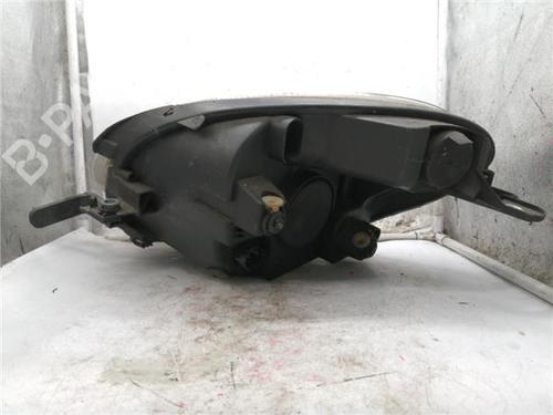 Right headlight FIAT 500L (351_, 352_) 1.3 D Multijet (199LXY1A, 199LXY11) | BP29551258C29 