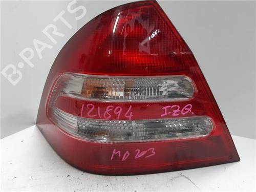 Used Left taillight MERCEDES-BENZ C-CLASS (W203) C 220 CDI (203.006, 203.008) (143 hp) 18388953