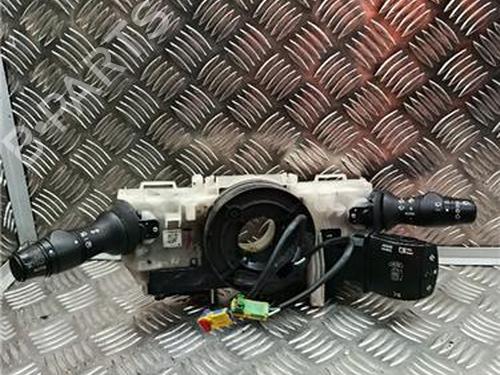 Used Switch RENAULT MEGANE III Hatchback (BZ0/1_, B3_) 1.5 dCi (86 hp) 30366754