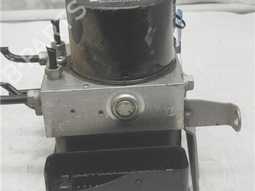 Used ABS pump BMW 1 (E81) 118 d (143 hp) 21754883