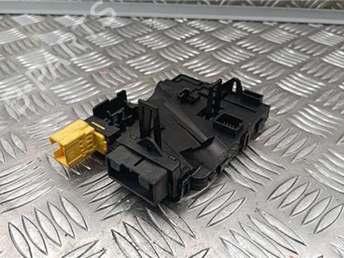 Used Electronic module AUDI A4 B5 (8D2) 1.6 (100 hp) 31935046