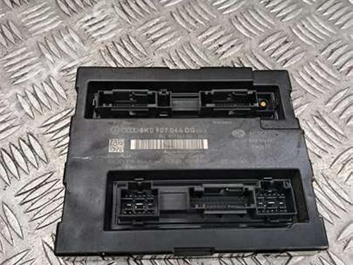 Used Fuse box Fuse box AUDI Q5 (8RB) 2.0 TDI quattro (170 hp) 36682460 36682460