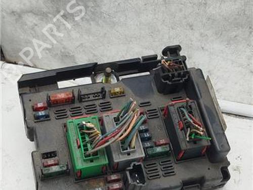 Used Fuse box PEUGEOT 307 (3A/C) 1.6 (110 hp) 20671825