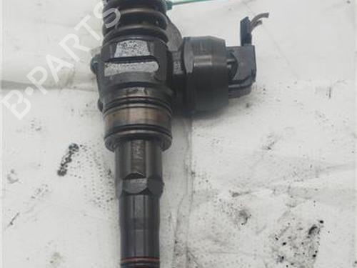 Used Injector SKODA OCTAVIA II (1Z3) 1.9 TDI (105 hp) 24879515