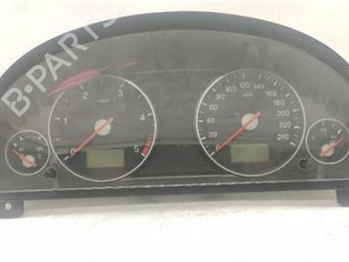 Used Instrument cluster FORD MONDEO III Saloon (B4Y) 2.0 16V DI / TDDi / TDCi (90 hp) 18007090