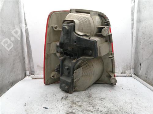 Right taillight VW TOURAN (1T1, 1T2) 2.0 TDI 16V | BP29516125C35 