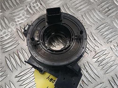 Used Squib airbag VW CADDY III Box Body/MPV (2KA, 2KH, 2CA, 2CH) 1.9 TDI (105 hp) 31634301