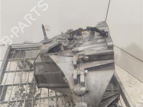 Gearbox PEUGEOT 5008 (0U_, 0E_) 1.6 HDi | BP29415266M3