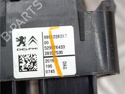 Left front window switch CITROËN C3 II (SC_) 1.2 VTi 82 | BP31843545I27