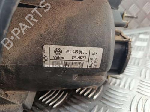 Left taillight VW GOLF V (1K1) 1.9 TDI | BP36054381C34 - Image 2