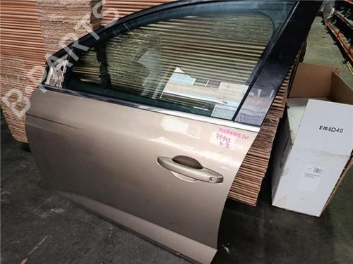 Left front door RENAULT MEGANE IV Hatchback (B9A/M/N_) 1.2 TCe 100 (B9MS) | BP32276997C2