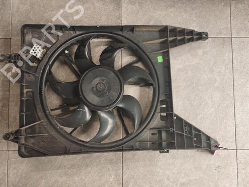 Used Radiator fan DACIA SANDERO 1.2 16V (75 hp) 29516089