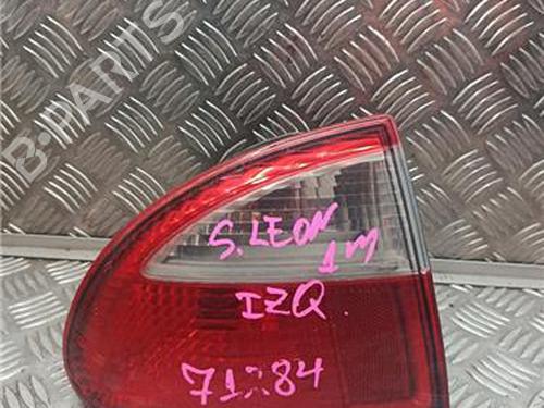 Used Left taillight SEAT LEON (1M1) 1.9 TDI (90 hp) 32769126