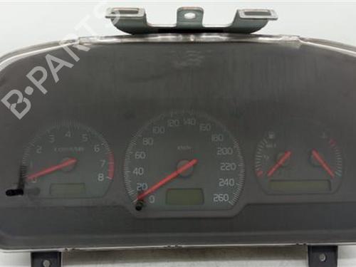 Used Instrument cluster VOLVO V40 Estate (645) 1.8 i (125 hp) 18389480