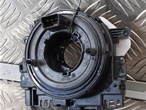 Kontaktrulle Airbag SEAT ATECA (KH7, KHP) 1.4 TSI (150 hp) 31656609