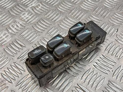 Used Left front window switch Left front window switch HYUNDAI TRAJET (FO) 2.0 CRDi (113 hp) 34333824 34333824
