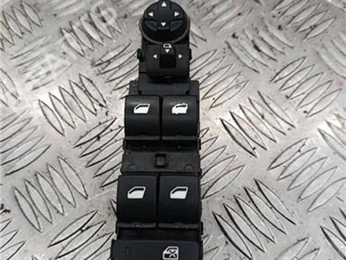 Used Left front window switch CITROËN C4 Picasso II 1.6 BlueHDi 120 (120 hp) 33008422