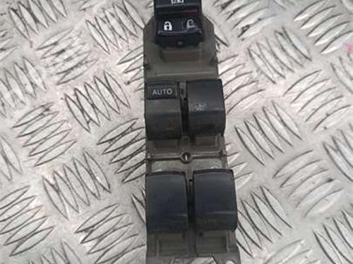 Used Left front window switch Left front window switch TOYOTA YARIS (_P13_) 1.5 Hybrid (NHP130_) (101 hp) 36382915 36382915