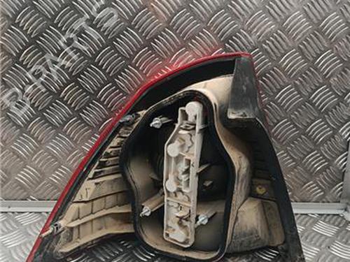 Right taillight FORD FOCUS II Saloon (DB_, FCH, DH) 1.6 | BP33059774C35 - Image 2