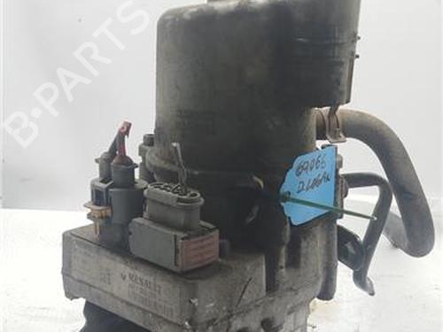 Used Steering pump DACIA LOGAN (LS_) 1.5 dCi (LS0W) (86 hp) 26612633