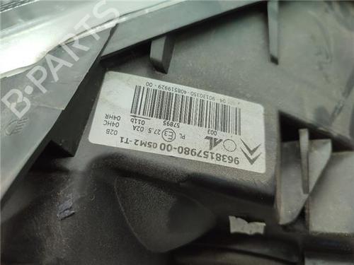 Left headlight CITROËN XSARA (N1) 2.0 HDi 90 | BP29577404C28 