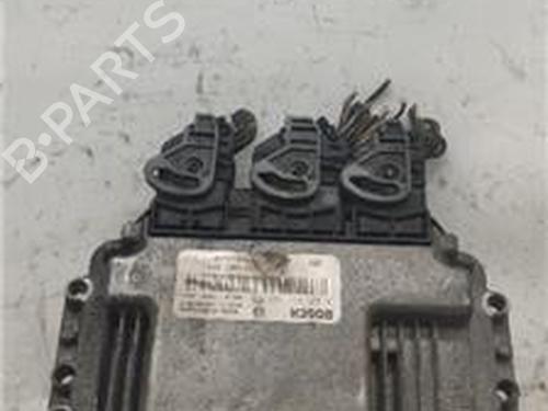 Used Electronic module RENAULT MEGANE II (BM0/1_, CM0/1_) 1.9 dCi (BM0G, CM0G) (120 hp) 19138409