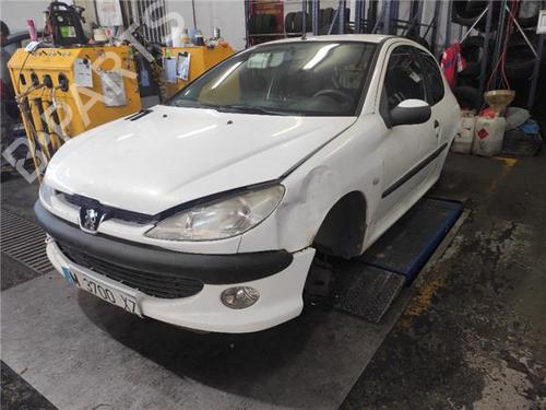 Used Parts PEUGEOT 206 Hatchback (2A/C) 1.4 i (75 hp) 4290425