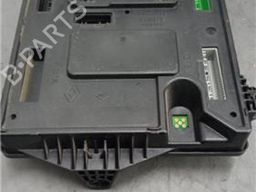 Andre RENAULT MEGANE III Hatchback (BZ0/1_, B3_) 1.5 dCi (86 hp) 18388112