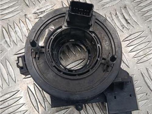 Used Squib airbag VW CADDY III Box Body/MPV (2KA, 2KH, 2CA, 2CH) 1.9 TDI (105 hp) 31634308