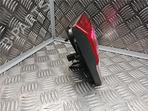 Heckleuchte links hinten TOYOTA AVENSIS Saloon (_T27_) 2.0 D-4D (ADT270_, ADT270R) | BP30606625C79